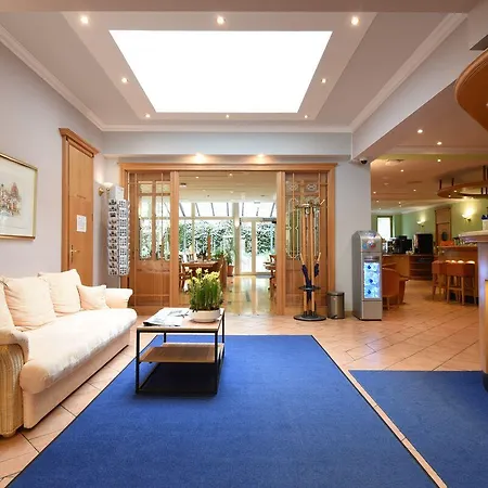 Hotel Anna Amalia 3*